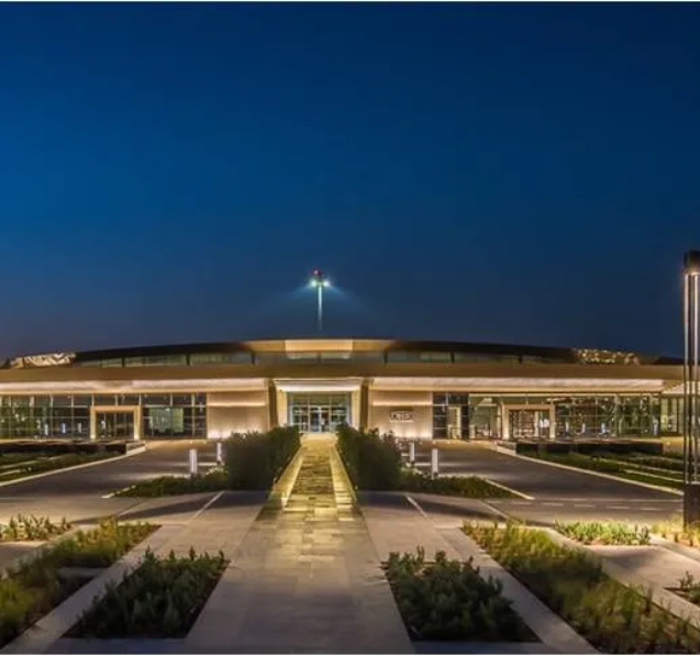 AL MAKTOUM INTERNATIONAL AIRPORT – JET TERMINAL